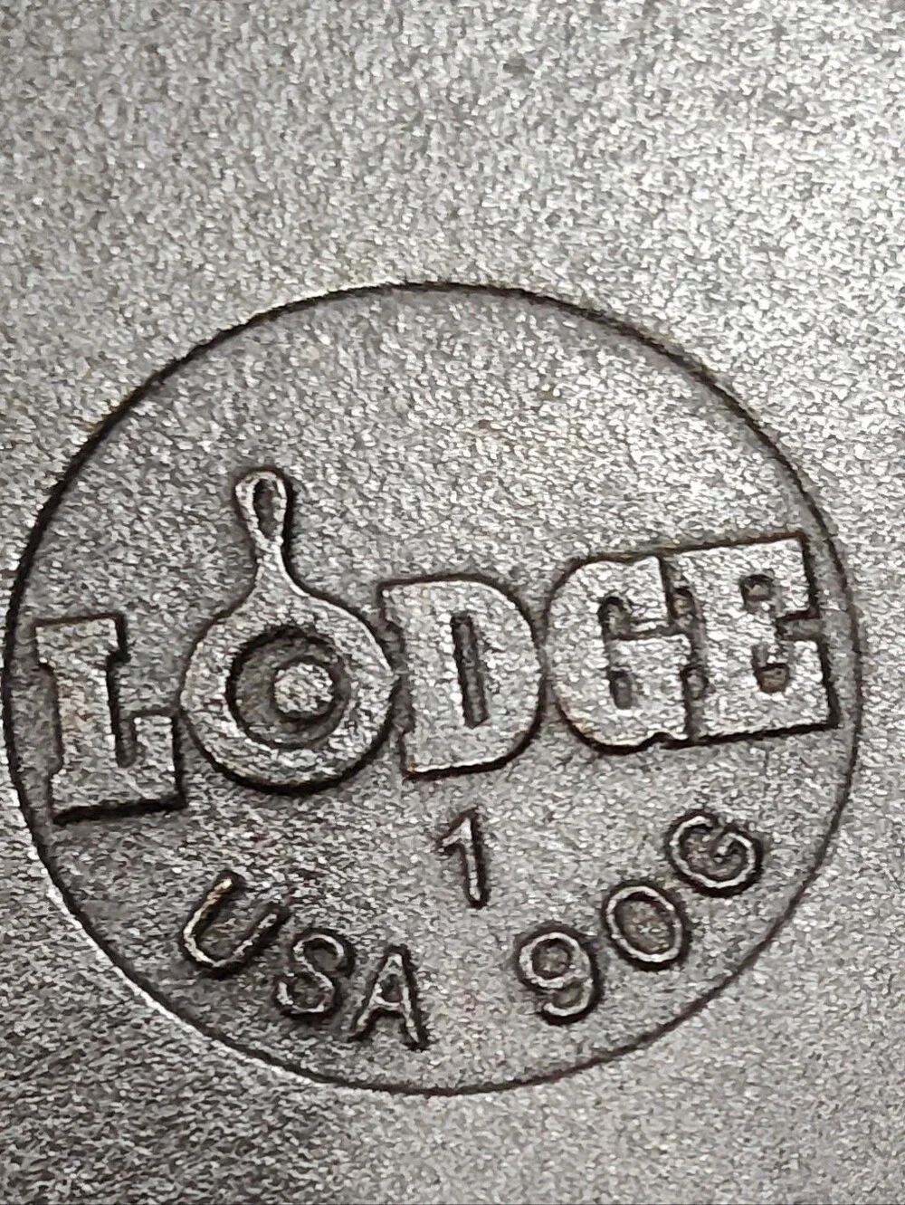 Lodge 9OG Seasoned Round Comal Griddle 10.5-Inch Cast-Iron Skillet, Made In USA
